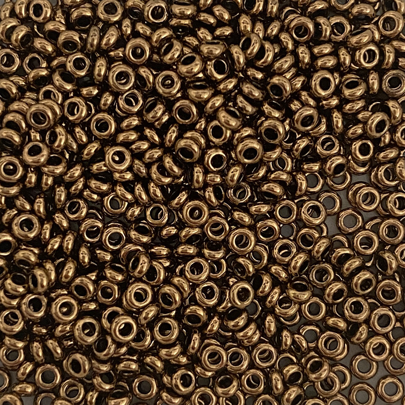 Toho Demi Round 11/0 - 2,2 mm Bronze
