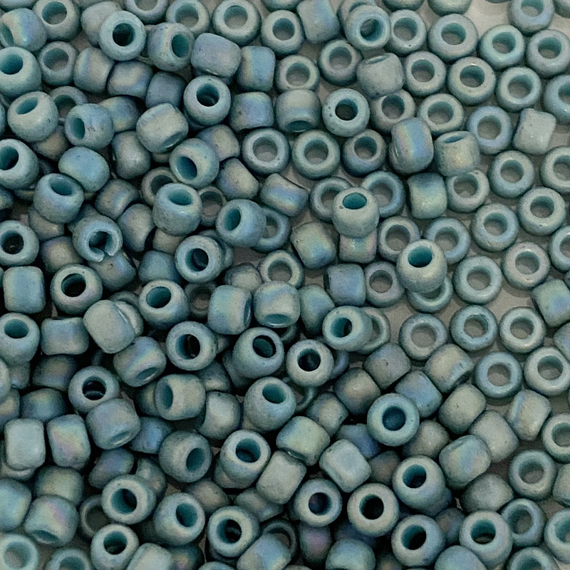 Toho 8/0 - 3 mm Semi Glazed Rainbow Turquoise