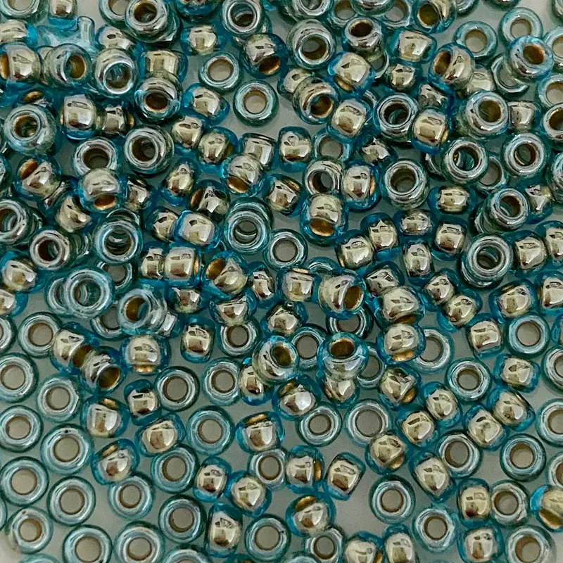 Toho 8/0 - 3 mm Gold-Lined Aqua