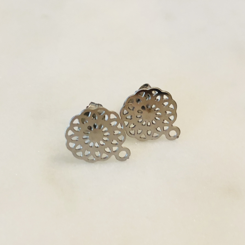 Stainless Steel - Edelstahl Ohrstecker Blume 11x13mm