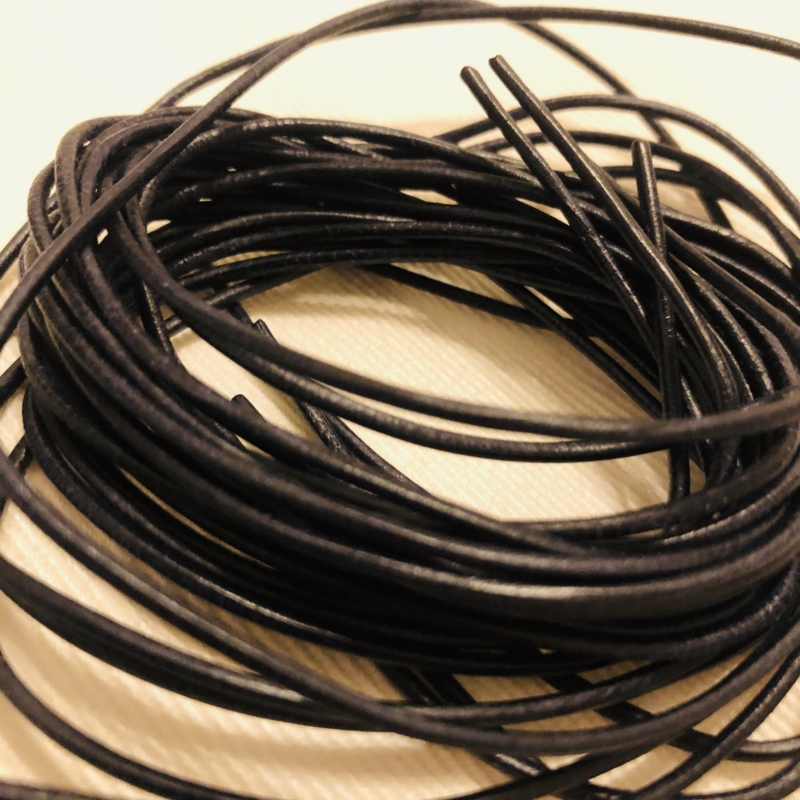 1m Lederband 1,2mm marine