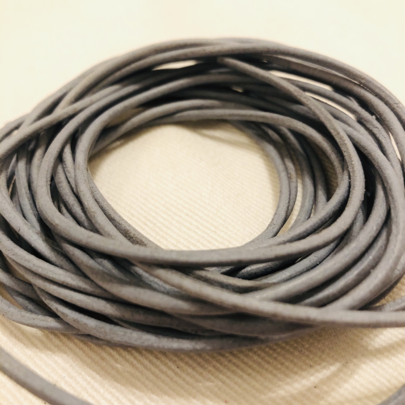 1m Lederband 2mm grau
