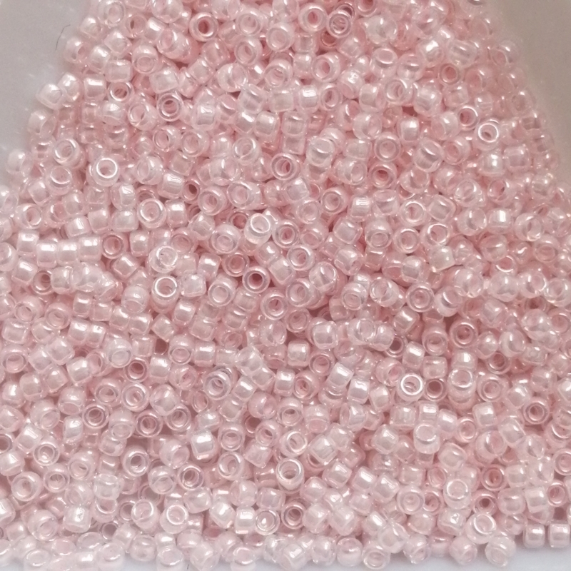 Toho Rocailles 15/0 - 1,5 mm - 5g - Farbe: 145L Ceylon Soft Pink