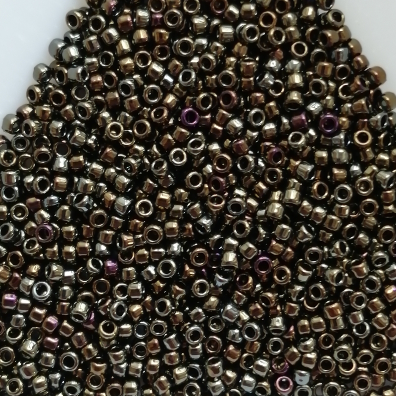 Toho 15/0-1,5 mm - 5g - Farbe: 83 Metallic Iris Brown