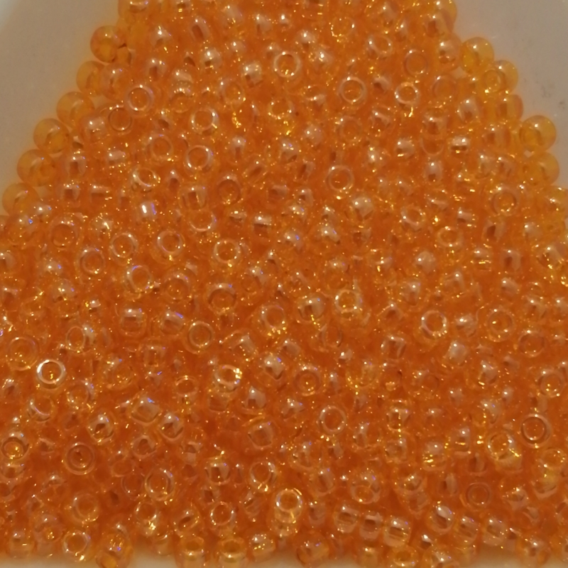 Toho 11/0 - 2,2 mm Transp. Lustered Lt Hyacinth
