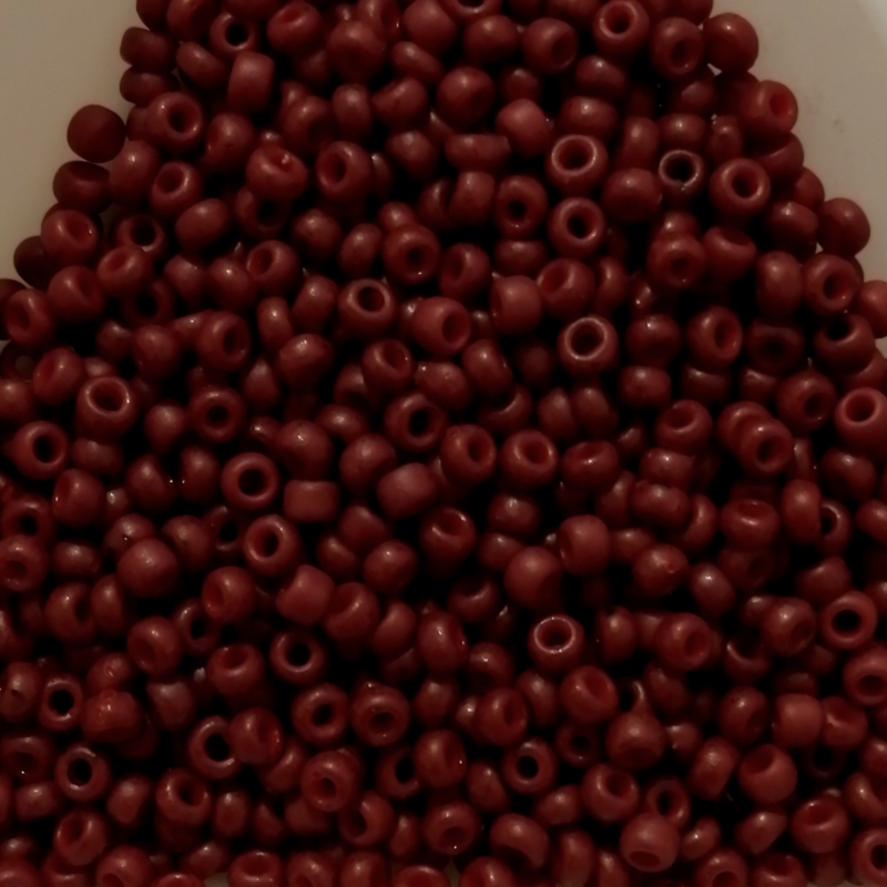 Toho 11/0 - 2,2 mm Ancient Matte Brick Red