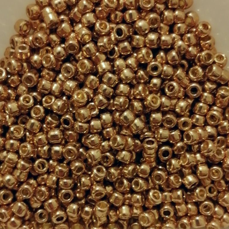 Toho 8/0 - 3 mm Galvanized Goldenrod