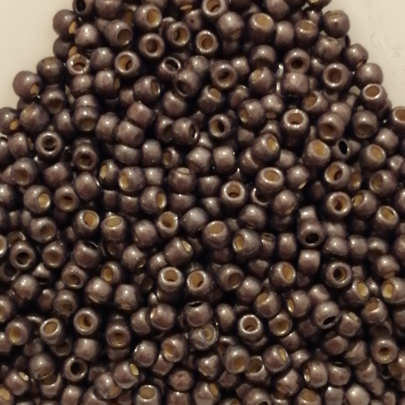 Toho 11/0 - 2,2 mm Galvanized Frosted Bistre