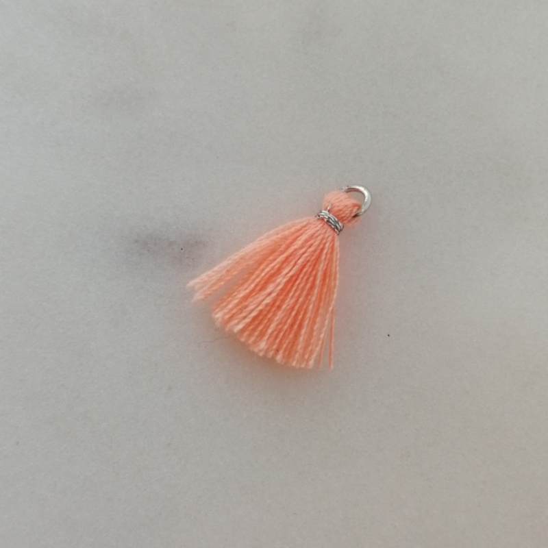Quaste 1,6cm Silber / Koralle